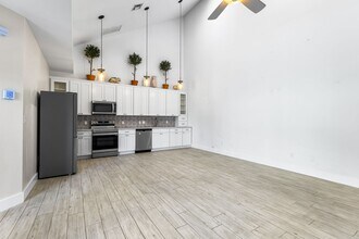 4424 Preserve Way in Naples, FL - Building Photo - Building Photo