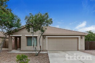 30568 N Zircon Dr in Queen Creek, AZ - Building Photo