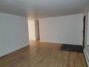 116 S Jerome St in Allentown, PA - Building Photo - Building Photo