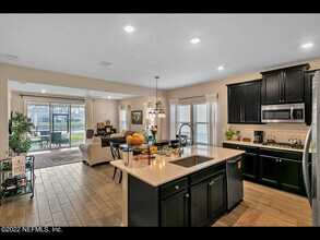 2380 Reese Wy in Jacksonville, FL - Building Photo - Building Photo