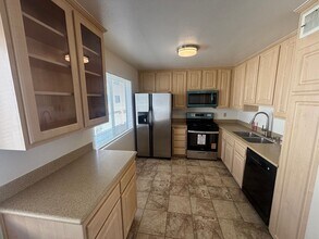 9950 Topanga Canyon Blvd in Los Angeles, CA - Building Photo - Building Photo