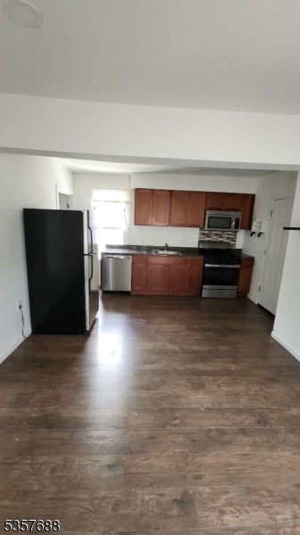 94 Maple St in West Orange, NJ - Building Photo - Building Photo