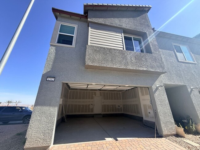 property at 1512 Maya Xing Ave