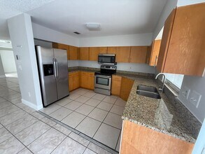 2323 Carlton Dr in Orlando, FL - Building Photo - Building Photo