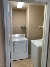 536 Aspen Leaf St in Las Vegas, NV - Building Photo - Building Photo