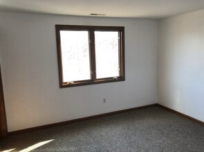 333 1st St, Unit 312 in Lowell, MA - Building Photo - Building Photo