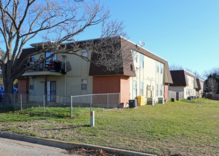 Berke Place in Fort Worth, TX - Building Photo - Building Photo