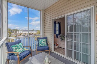2070 Cross Gate Blvd, Unit 201 in Myrtle Beach, SC - Building Photo - Building Photo