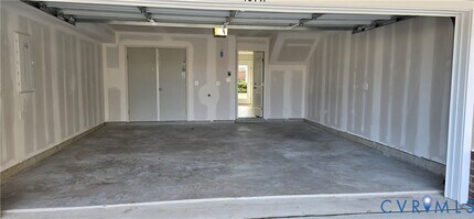 10147 Blue Wing Ln in Glen Allen, VA - Building Photo - Building Photo