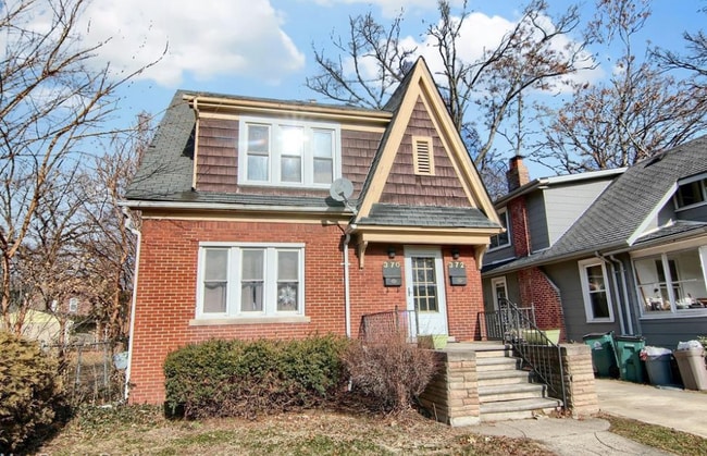 372 W Bennett Ave, Unit 372 in Ferndale, MI - Building Photo - Building Photo