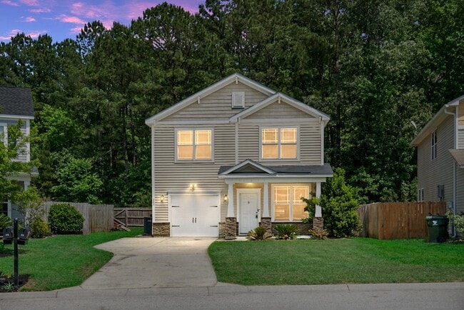 property at 243 Oglethorpe Cir