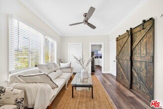 5919 Lexington Ave in Los Angeles, CA - Building Photo - Building Photo