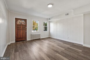 1222 Oronoco St in Alexandria, VA - Building Photo