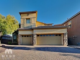 3721 Tiger Ridge Ln in North Las Vegas, NV - Building Photo