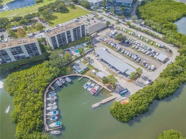 2700 Cove Cay Dr