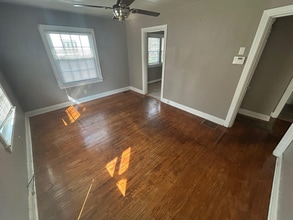 735 Compton St in Louisville, KY - Building Photo - Building Photo