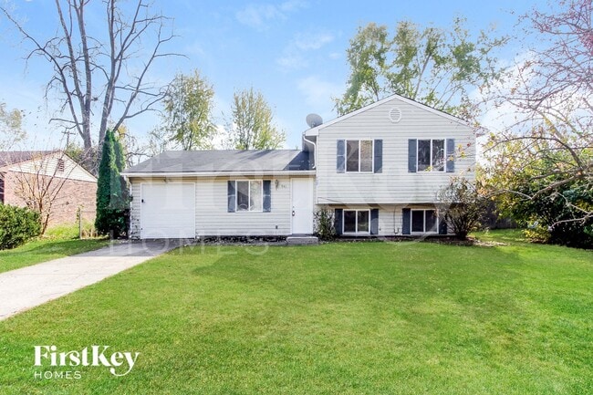 property at 941 W Stop 11 Rd