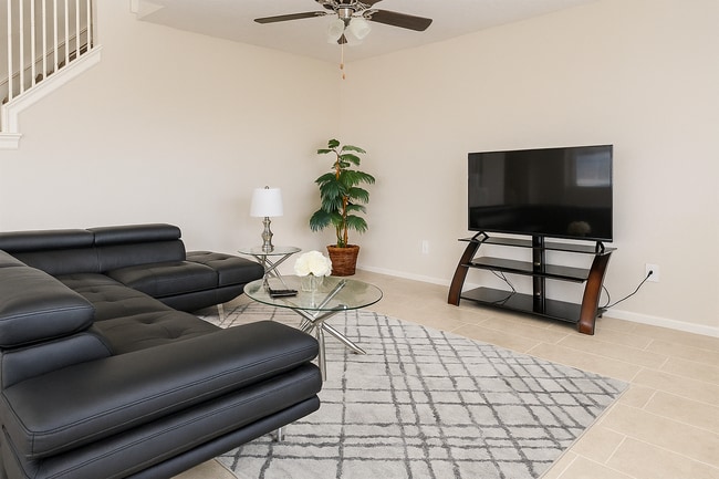 8311 Greys Ln in Houston, TX - Building Photo - Building Photo