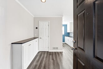 2071 Defoors Ferry Rd NW, Unit A in Atlanta, GA - Foto de edificio - Building Photo