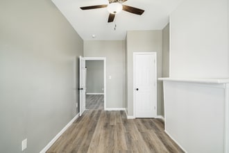 4201 Viola St in Philadelphia, PA - Building Photo - Building Photo