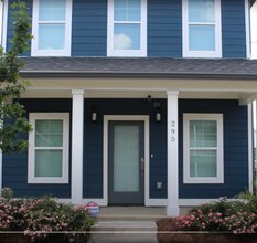 295 Northside Dr in Athens, GA - Building Photo - Building Photo