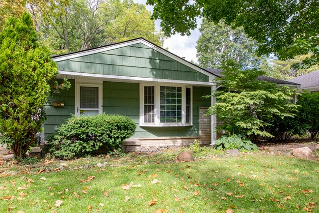 property at 2308 Walter Dr
