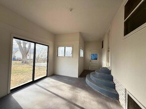 904 E Ash St in Salina, KS - Building Photo - Building Photo