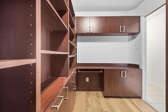 2741 Hastings St E in Vancouver, BC - Building Photo - Building Photo