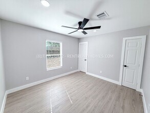 10242 Fuqua St in Houston, TX - Building Photo - Building Photo