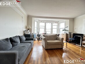 1721 Commonwealth Ave, Unit 1 in Boston, MA - Building Photo - Building Photo