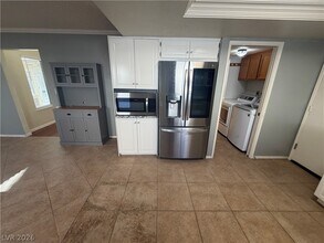 9305 Alameda Harbor Ave in Las Vegas, NV - Building Photo - Building Photo