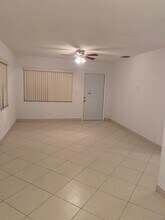 5428 SW 23rd St in West Park, FL - Building Photo - Building Photo