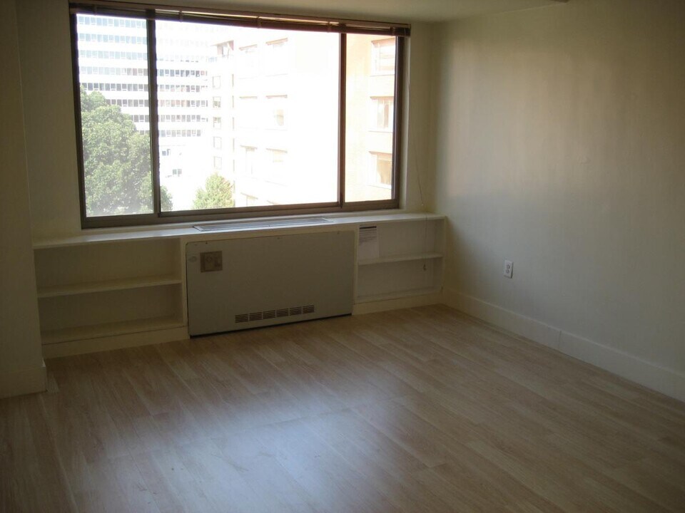 1111 Arlington in Arlington, VA - Building Photo
