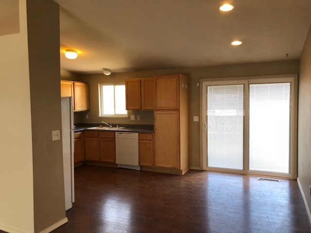 property at 406 Bramble Ct