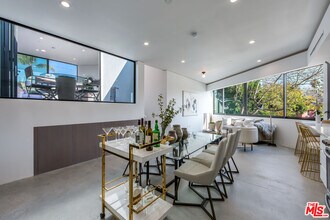 857 Hilldale Ave in West Hollywood, CA - Building Photo - Building Photo