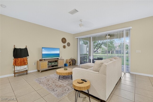 10825 Alvara Way in Bonita Springs, FL - Building Photo - Building Photo