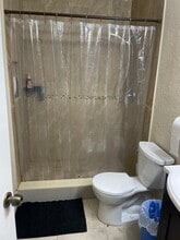 8249 Fairway Rd in Sunrise, FL - Building Photo - Building Photo