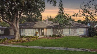 112 Hillcrest Dr in Longwood, FL - Building Photo