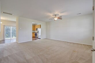 9083 Parlor Dr in Ladson, SC - Building Photo - Building Photo