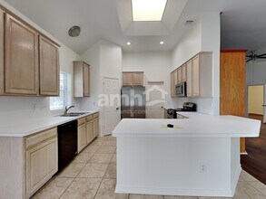 1601 Oak Pl Ct in Pearland, TX - Foto de edificio - Building Photo