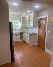 5231 SE Hull Ave in Milwaukie, OR - Building Photo - Building Photo