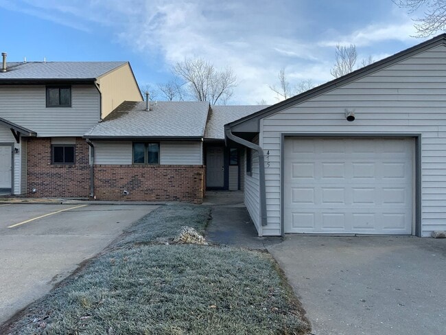 475 Foxfire Dr in Columbia, MO - Building Photo - Building Photo