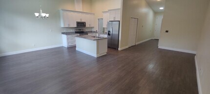 1661 De La Vega St SE in Palm Bay, FL - Building Photo - Building Photo