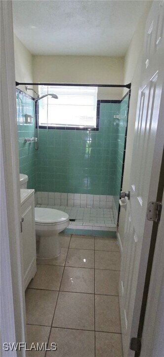 3049 2nd St in Ft. Myers, FL - Building Photo