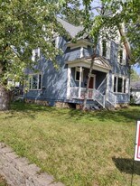 1111 Chestnut St, Unit Large 2 bedroom 1 bath in Wisconsin Rapids, WI - Building Photo