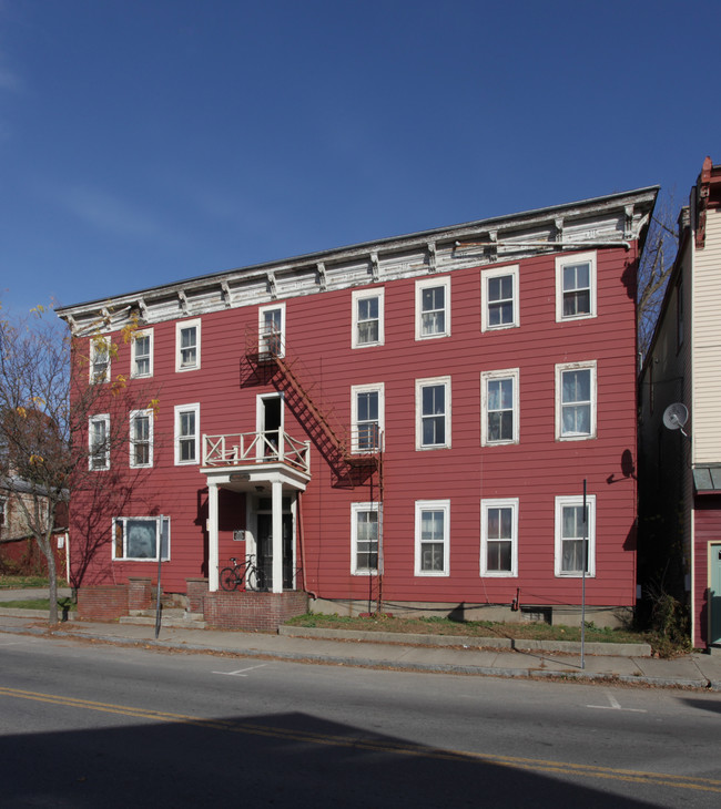 3015 Main St in Valatie, NY - Building Photo - Building Photo