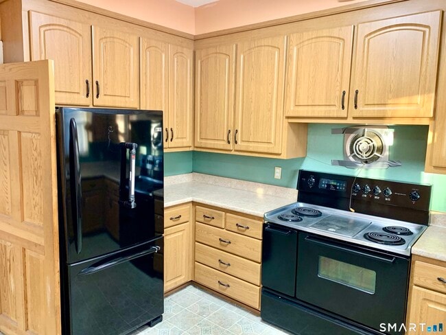 52 Goffe Terrace in New Haven, CT - Building Photo - Building Photo