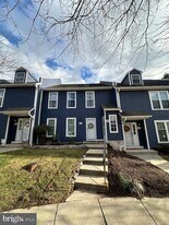 1001 Roundhouse Ct in West Chester, PA - Building Photo