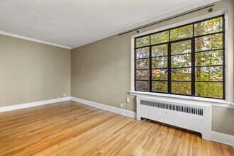 97 Strathmore Rd, Unit 8 in Boston, MA - Building Photo - Building Photo