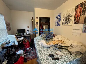 8 Shepard St, Unit 1 in Cambridge, MA - Building Photo - Building Photo